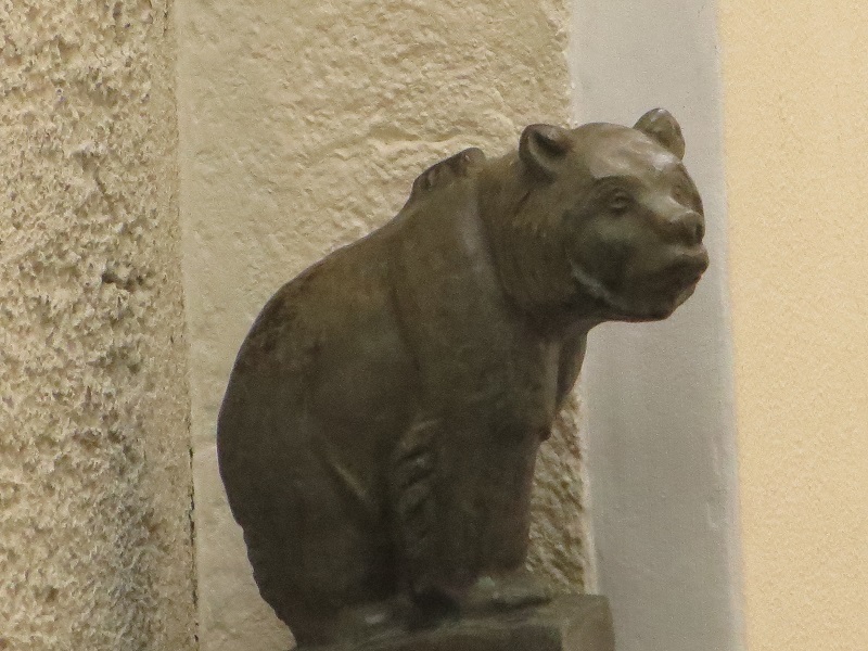 Bär