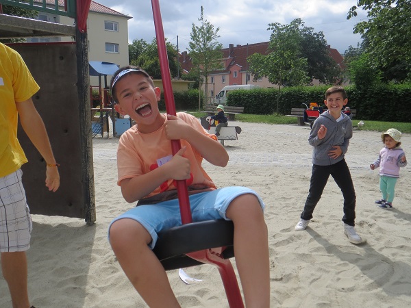 Aril auf dem Eichendorffspielpßlatz