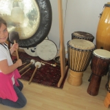 Emily am großen Gong