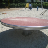 1gelb_boehmerwaldspielplatz_drehscheibe