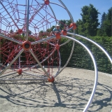 1gelb_boehmerwaldspielplatz_kletternetzmitrutsche