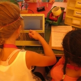 reporterinnen_laptop_klein-jpg