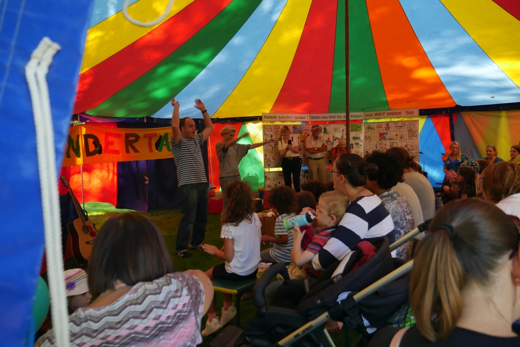 Weltkindertag_2018_BuehneMixxitTheater