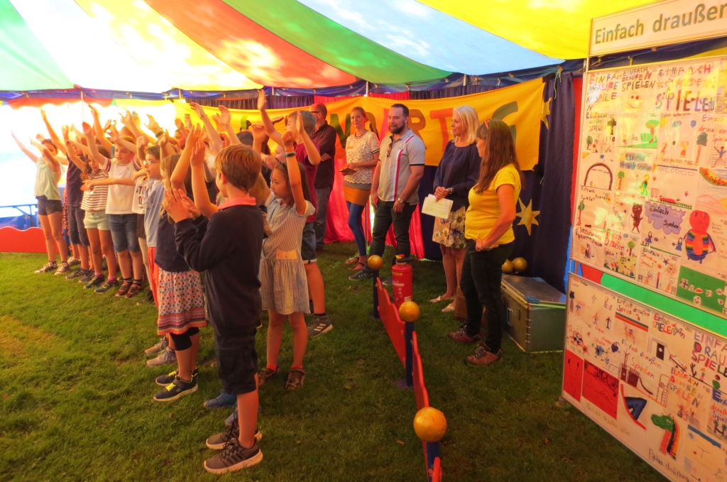 Weltkindertag_2018_Eröffnung_GrundschuleBlutenburgstrasse_02