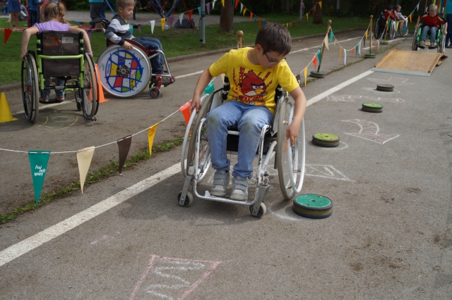 2014_schulhofpfanzelt_nachmittag_rolli_04