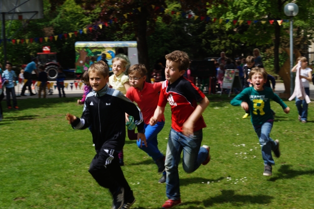 2014_schulhofpfanzelt_vormittag_wechsel_02