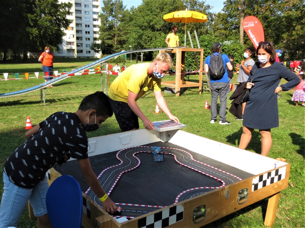 WKT_2020_Muenchen_Spiellandschaft_EMobil_02