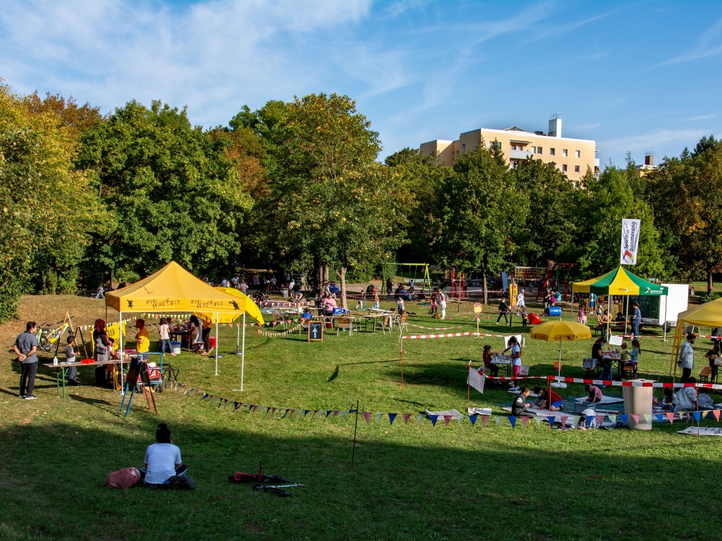 WKT_2020_Muenchen_Wiese_Weitlstrasse_neu