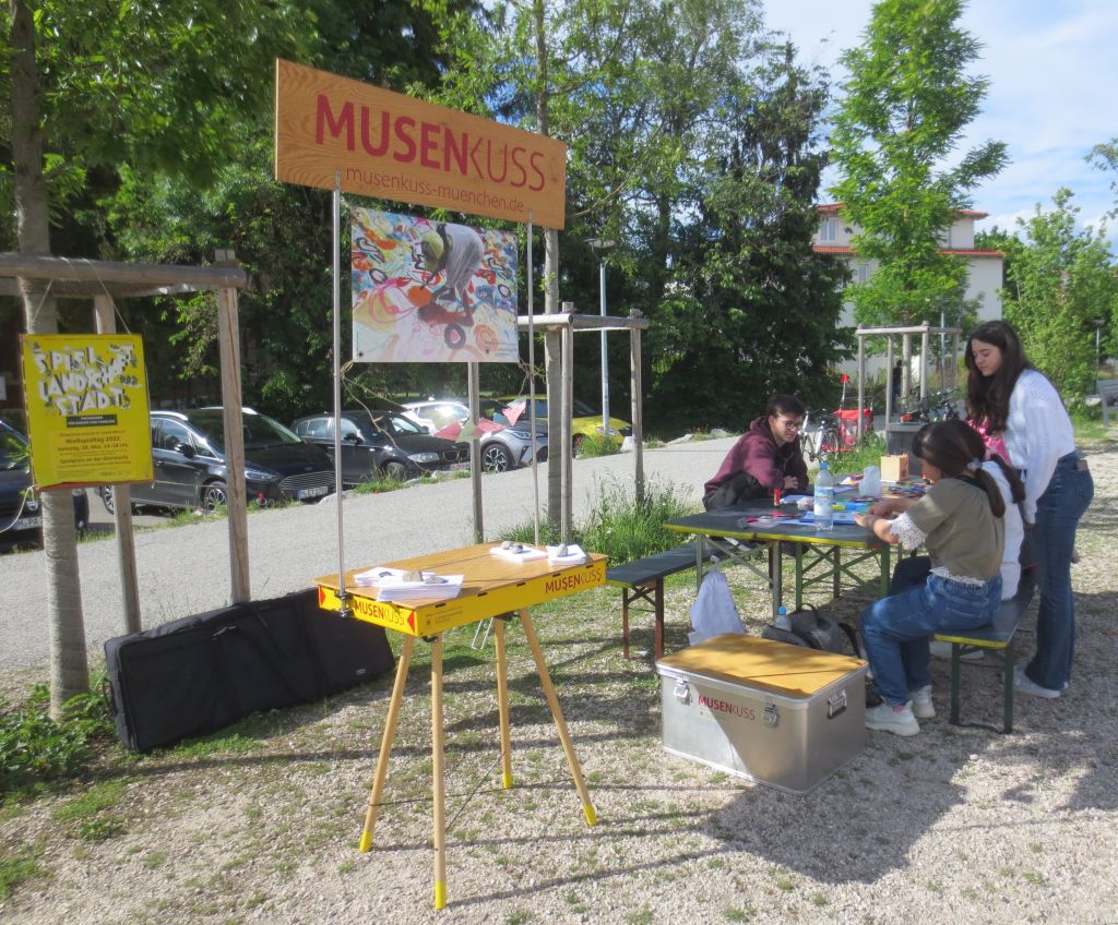 Weltspieltag_2022_Musenkuss_Mobil