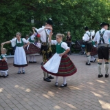 weltspieltag_2013_buehne_trachtenverein_19