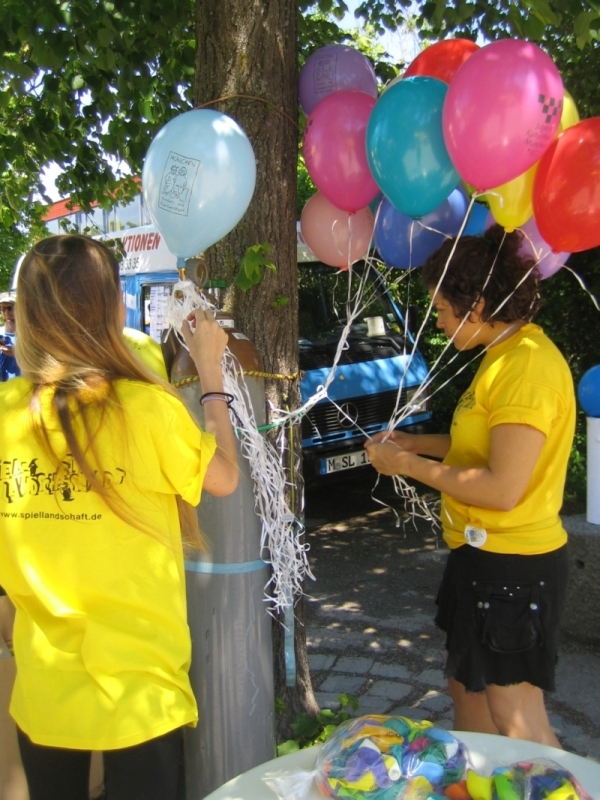 weltspieltag_2013_jkw_luftballon_02