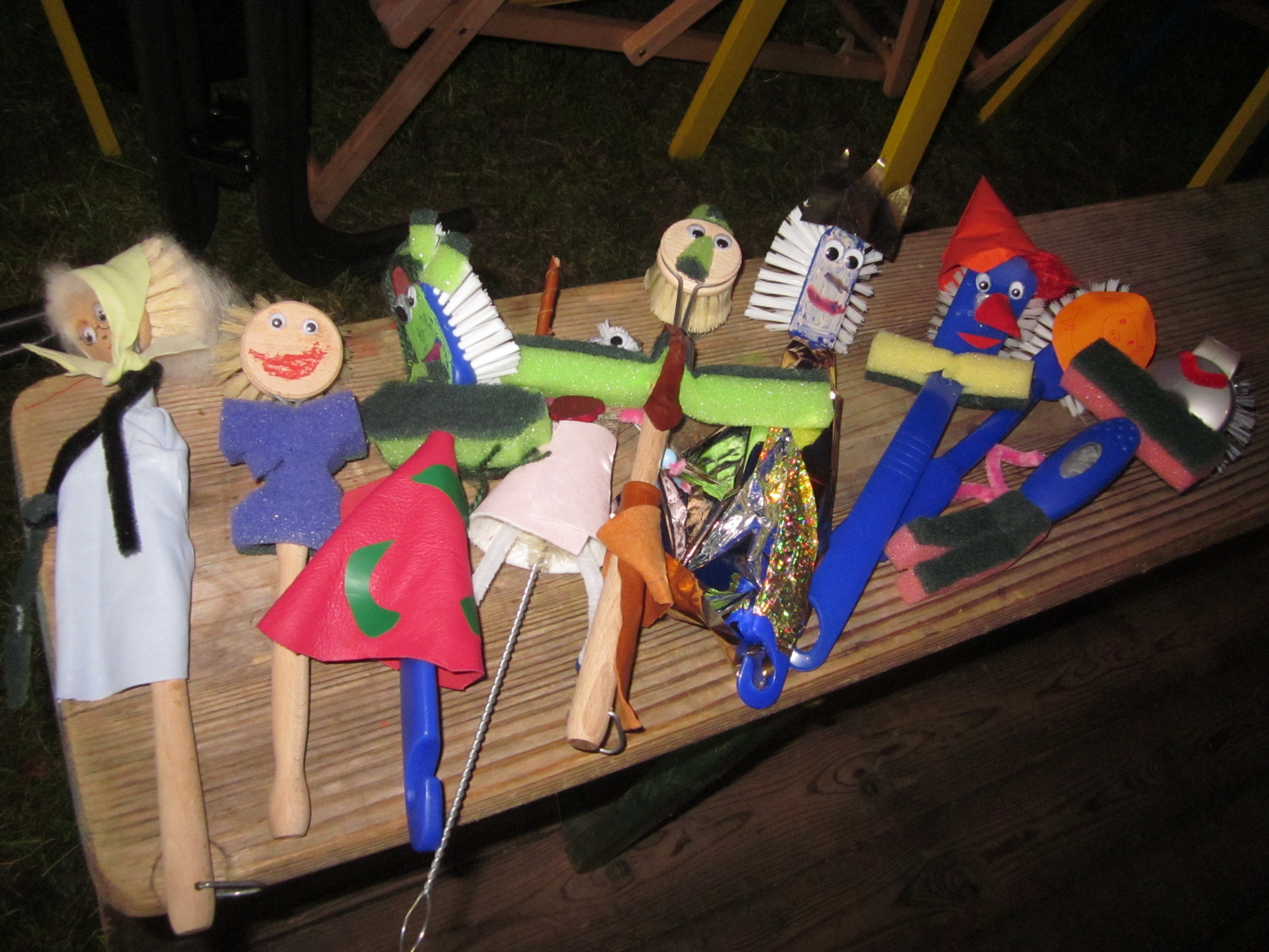 ag_tipp_spuelbuerstenpuppen_muster