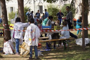 Spielen_in_der_Unterkunft_2015_02