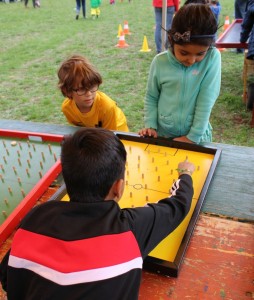 Weltkindertag_Fingerfussball