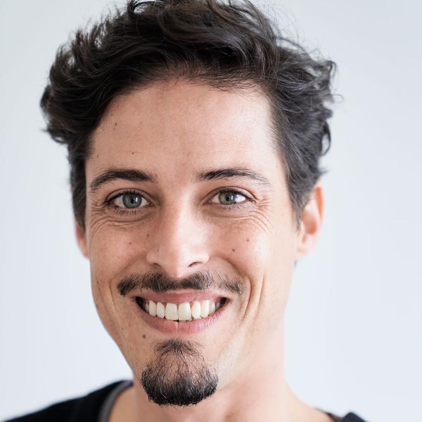 Tojan Bieber, Tollplatz am Westkreuz